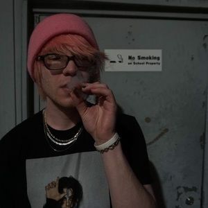 Meet your Posher, Lorenzo